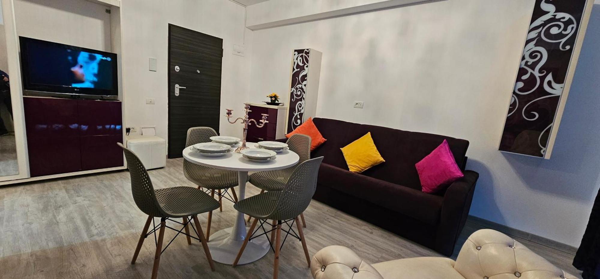 Luxury Aparthotel Promenada In Building Stefan Prima Linie La Mare Năvodari Exterior foto